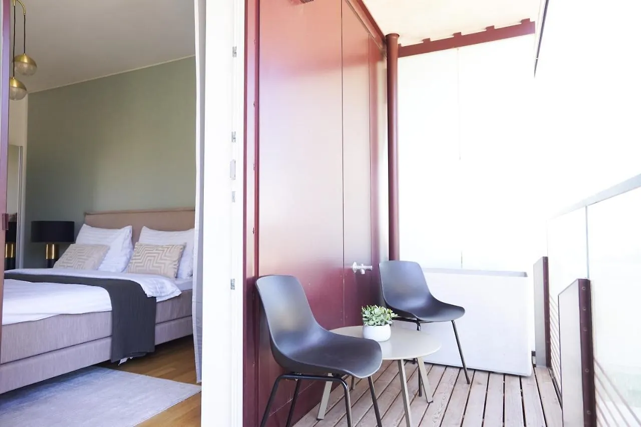 Exclusive 2-Bedroom Condo With Pool & Balcony Vienna Apartment